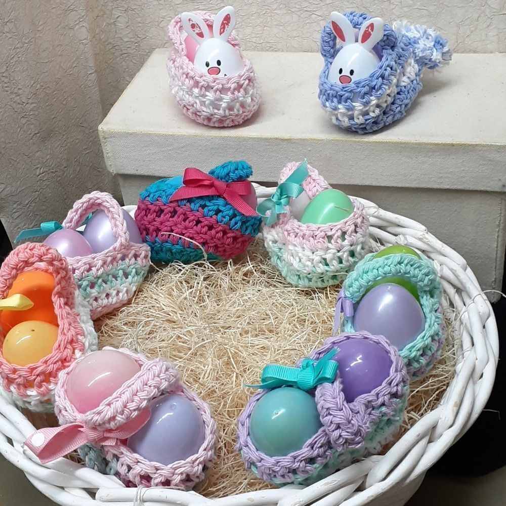Hand‎ crocheted  mini Easter baskets, bunnies (pick 2)